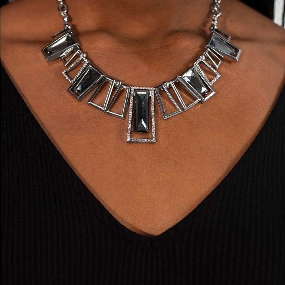 Elegant Silver Geometric Necklace- Victorious